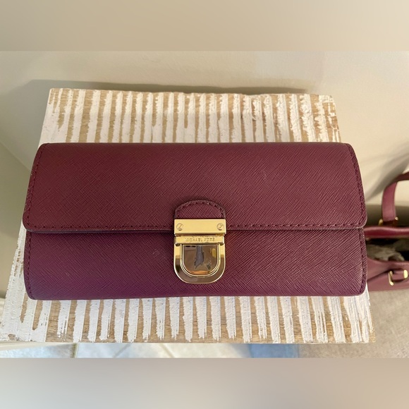 Michael Kors Burgundy Wallet - Picture 2 of 5